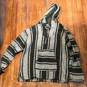 Tailor Vintage Black and Gray Hooded Sweater